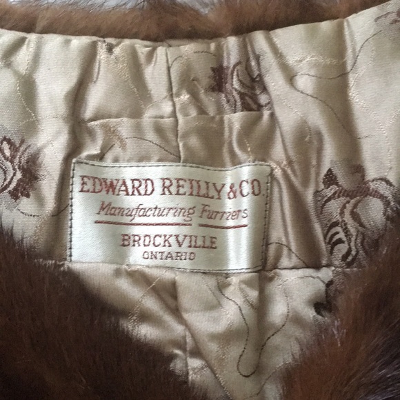 ✨Antique real fur cape! - Picture 2 of 5